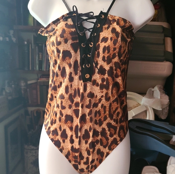 Leopard & black lace up front body suit sz M - Picture 2 of 6